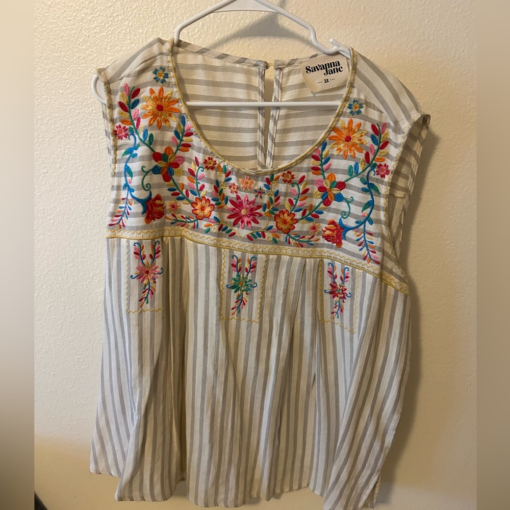 Savanna Jane 3X embroidered top
